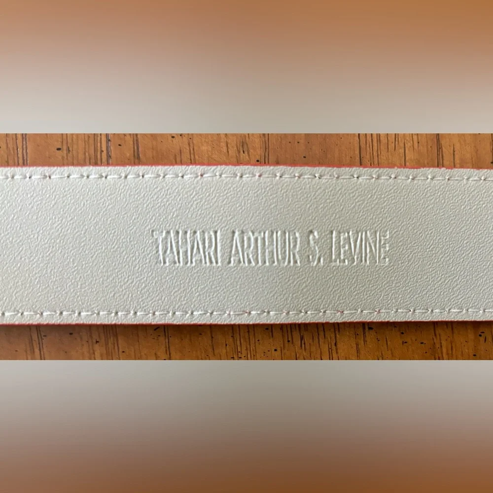 Tahari Arthur S. Levine Melon and Gold Belt Size 14
